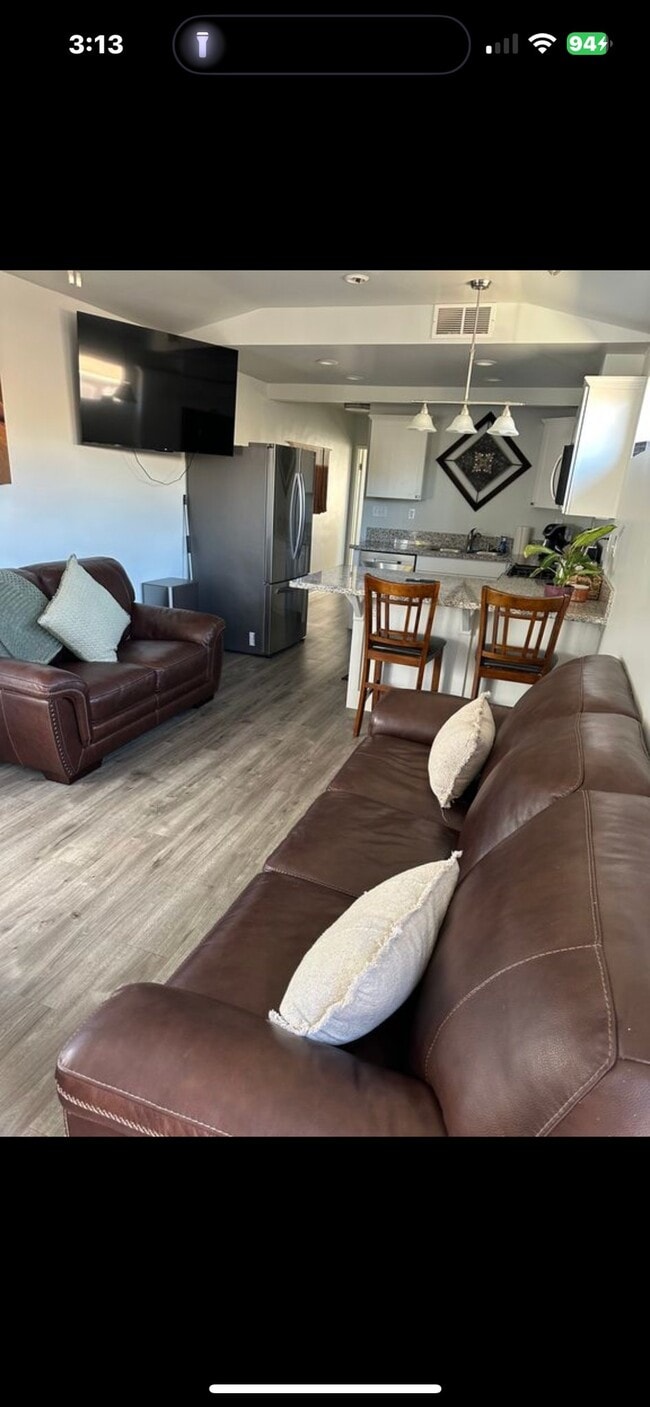 Foto del edificio - 1604 Chestnut Ave