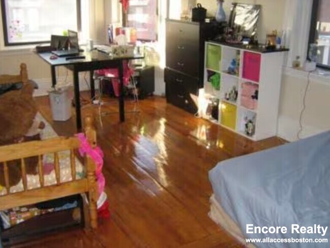 Foto del edificio - 56 Queensberry St