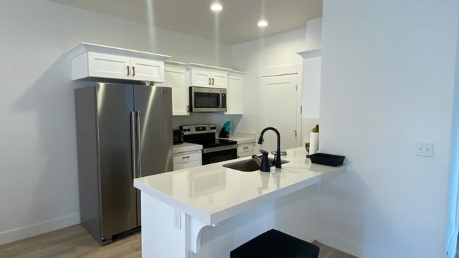 Building Photo - 7215 Hidden Lp Rd