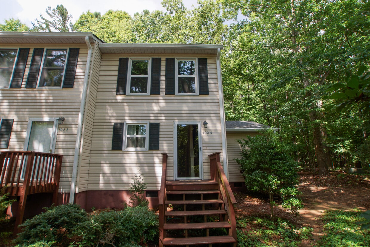 Photo - 102 Weatherstone Dr (Chapel Hill, NC)