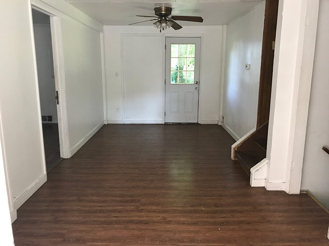 Foto del edificio - 45 Charles Ave