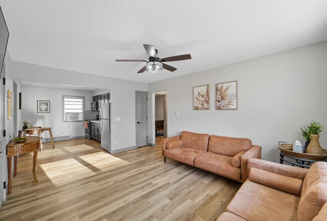 Foto del edificio - 203 3rd St SE