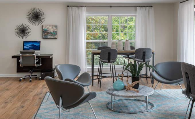 Foto principal - 1 bedroom in Sandy Springs GA 30350