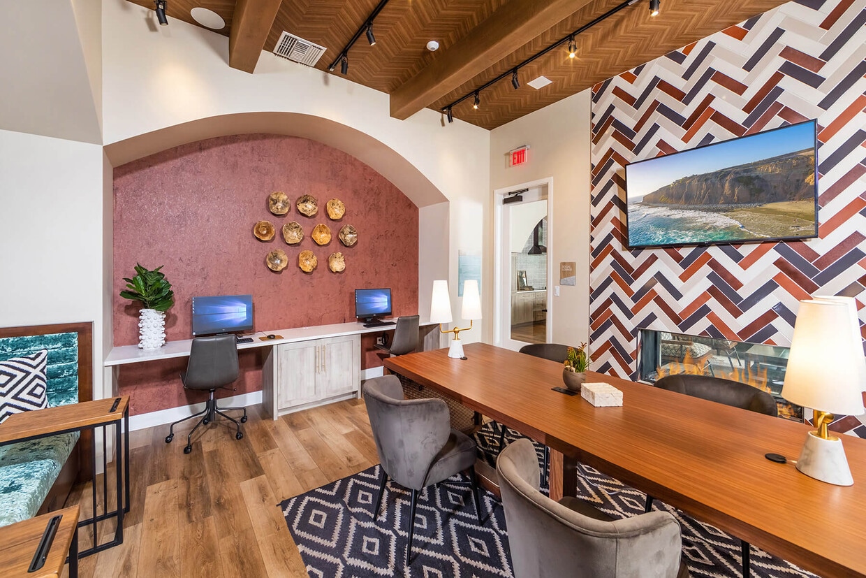 The Seaton Apartments Apartments in San Diego, CA Westside Rentals