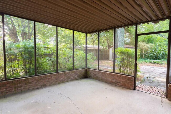 Foto del edificio - 2843 Williams Pl