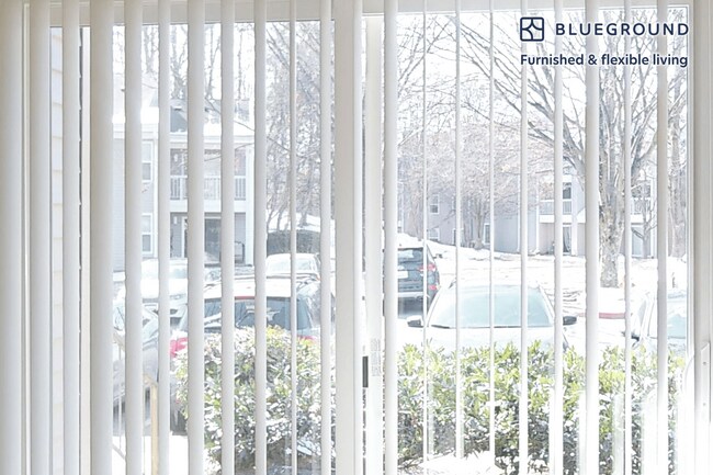 Foto del edificio - 5441 Columbia Rd