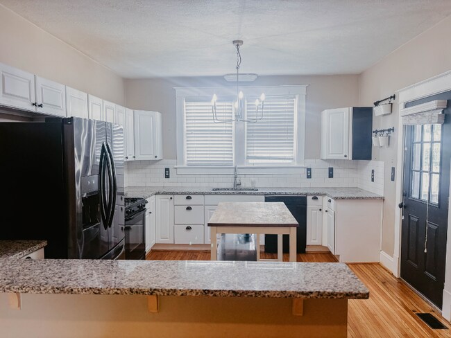 Foto del edificio - 238 Cleveland Ave