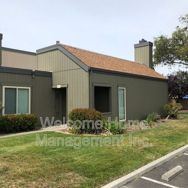 Foto del edificio - 3424 Brithorn Ln