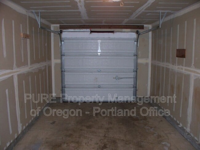 Photo - 16106 SE Caruthers St House