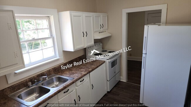 Foto del edificio - 209 Foy Ave