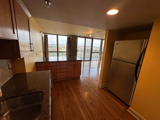 Kitchen looking west - 600 Admiral Blvd