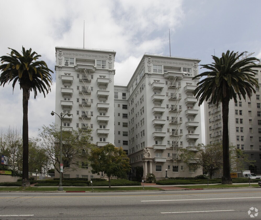 Bryson Family Apartments Apartments in Los Angeles, CA