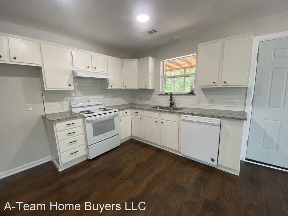 5127 Point Lavista, Malakoff, TX 75148 House Rental in Malakoff, TX