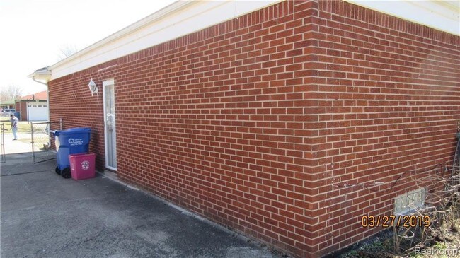 Building Photo - 23505 Curie St