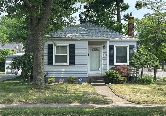 Building Photo - 2859 Parker St