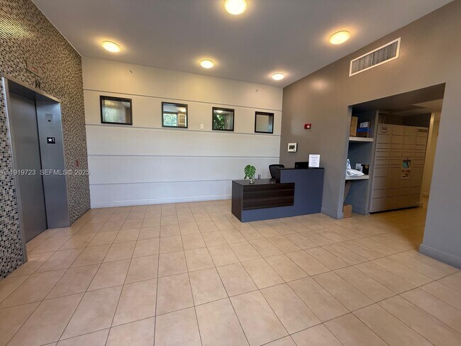 Foto del edificio - 36 NW 6th Ave