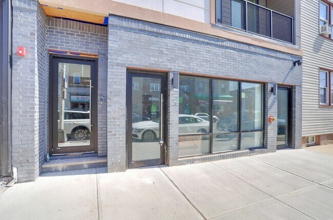 Foto del edificio - 354 Broadway