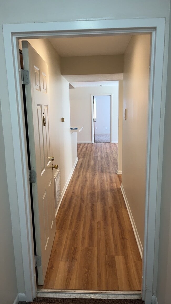 Photo - 1420 Lake Pointe Way Apartment