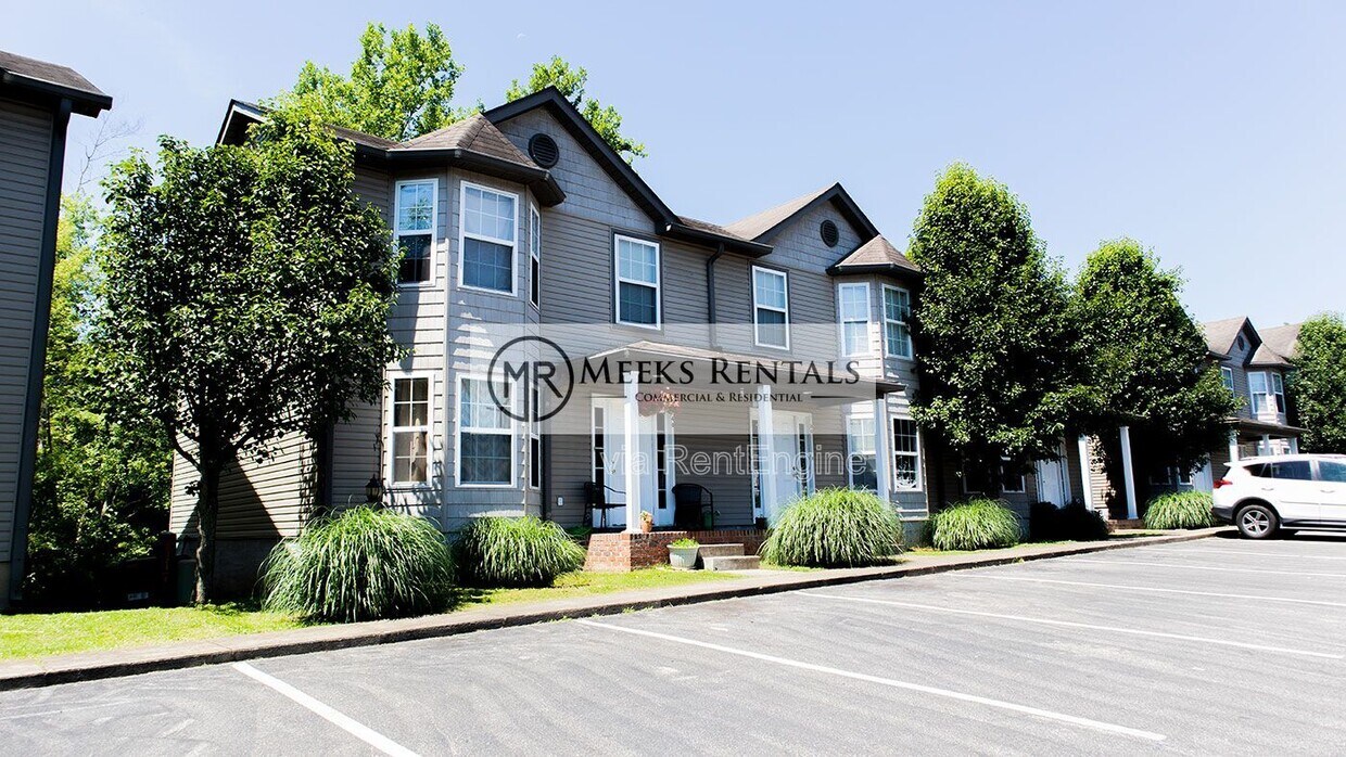 Foto principal - 435 Mill Rd