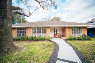 Building Photo - 3630 Zoch Ln