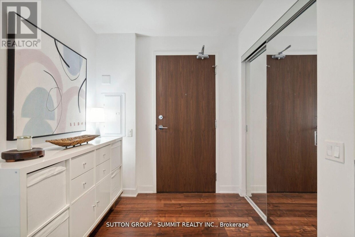 Primary Photo - 90 Queens Wharf Rd