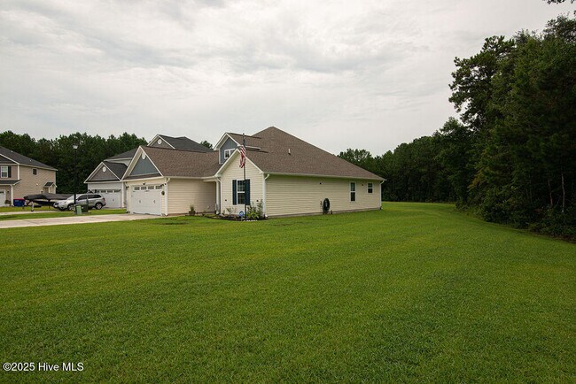 Foto del edificio - 414 Amethyst Ct