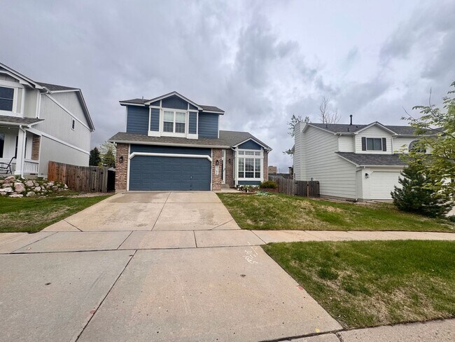 Building Photo - 4 Bedroom Home in Briargate