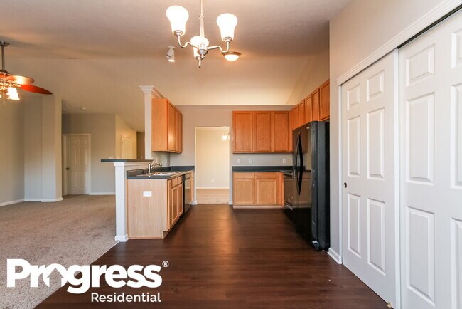 Building Photo - 1115 Wild Ridge Blvd