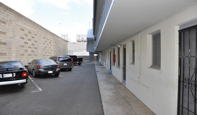 Building Photo - 730 Umi St