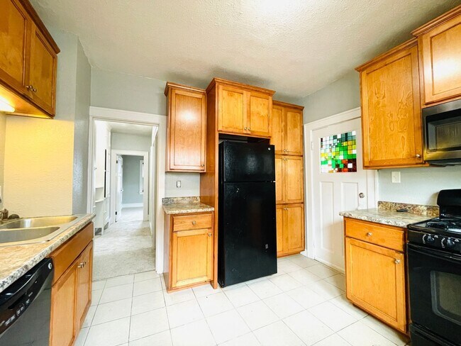 Foto del edificio - 3608 N 49th St