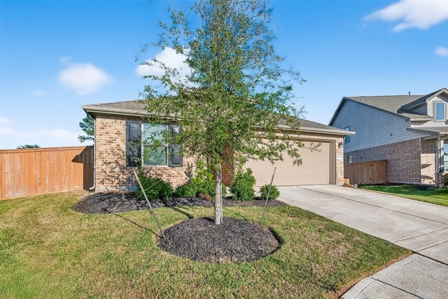 Building Photo - 5403 Tourmaline Wy