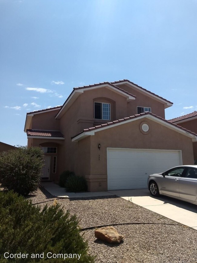 Building Photo - 4 br, 2.5 bath House - 928 Tumulus Dr NW