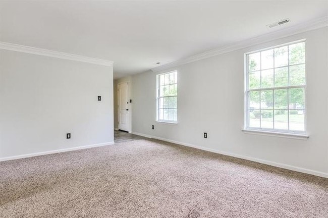 Building Photo - 1921 River Knoll Dr, Raleigh, NC 27610
