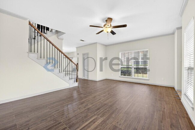 Building Photo - 2361 Homewood Ln