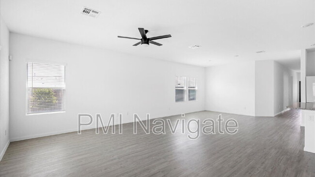 Building Photo - 7106 Trough Cv