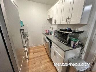 Foto del edificio - 475 Highland Ave