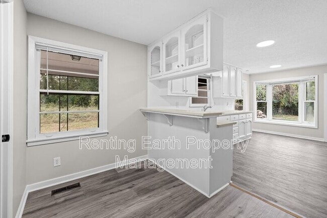 Foto del edificio - 737 84th Pl S