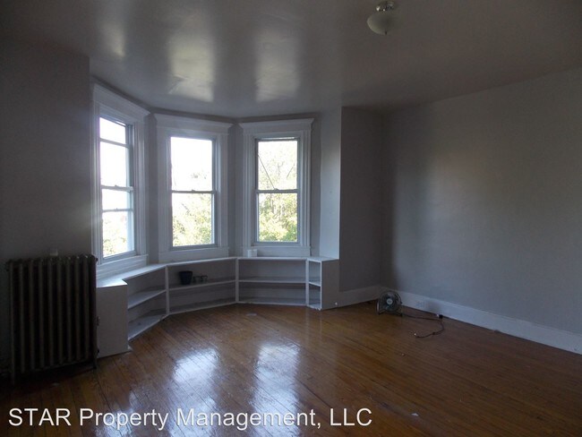Building Photo - 2824 Guilford Ave