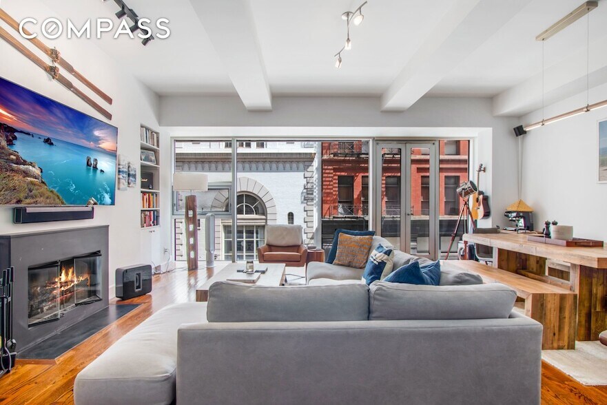 Foto principal - 116 W 22nd St