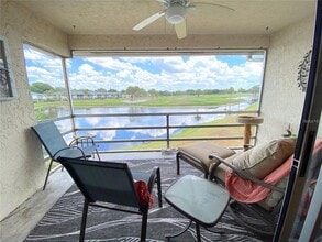 Building Photo - 7041 W Country Club Dr N