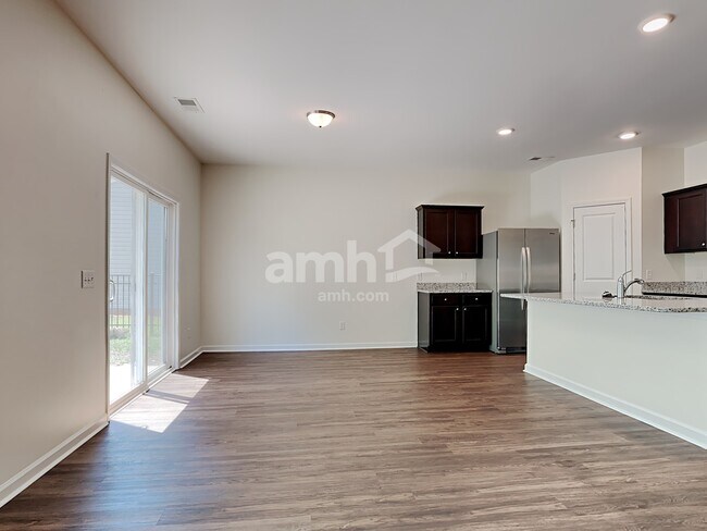 Building Photo - 216 Orion Way