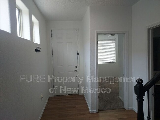 Building Photo - 2367 Quinn St NE