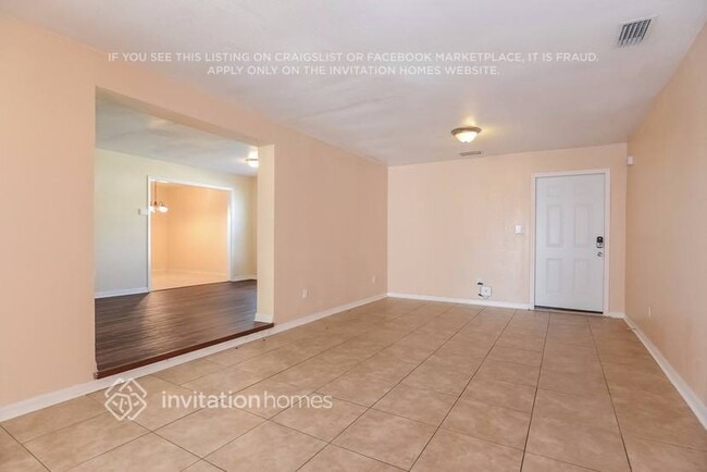 Foto del edificio - 1720 Darlington Dr