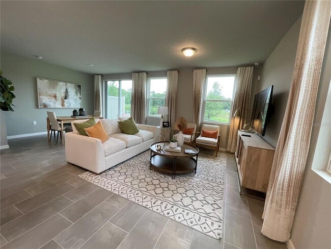 Building Photo - 732 Legacy Dr
