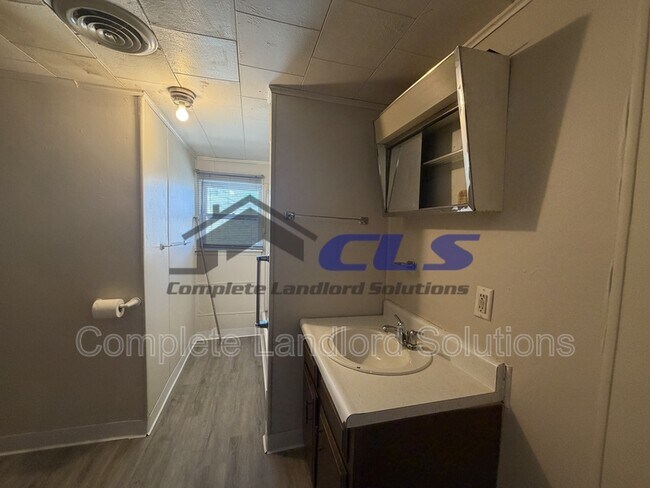 Foto del edificio - 1811 N 8th St