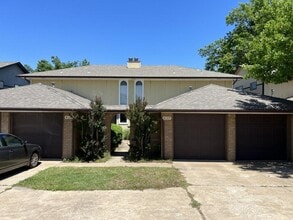 Building Photo - 4131 NW 50th St