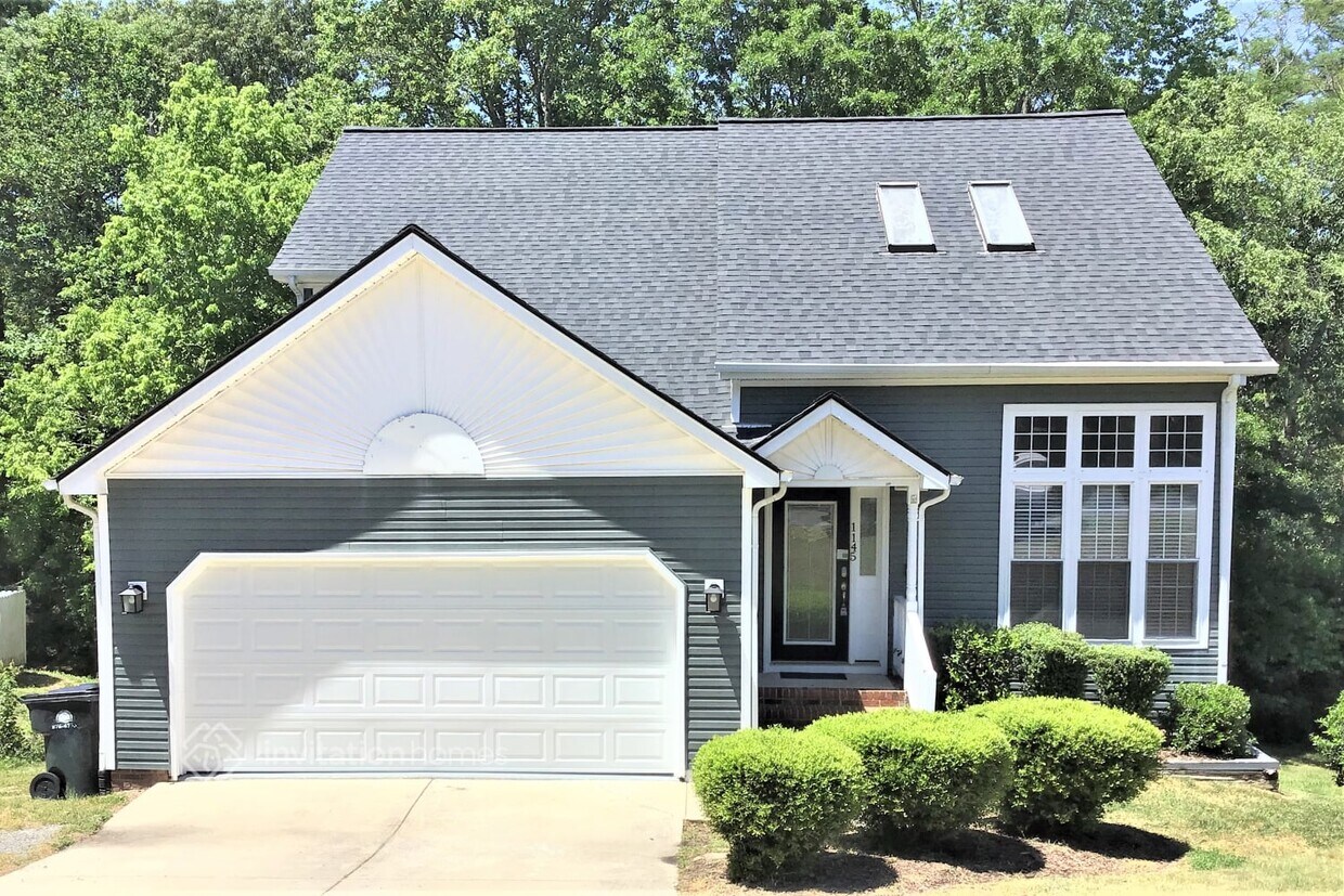 Primary Photo - 1145 Penselwood Dr