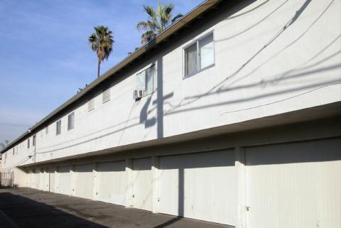 Building Photo - Pine Terrace Apartments