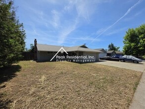 Building Photo - 4812 D Pkwy