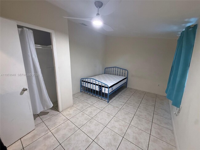 Foto del edificio - 3501 SW 40th Ave